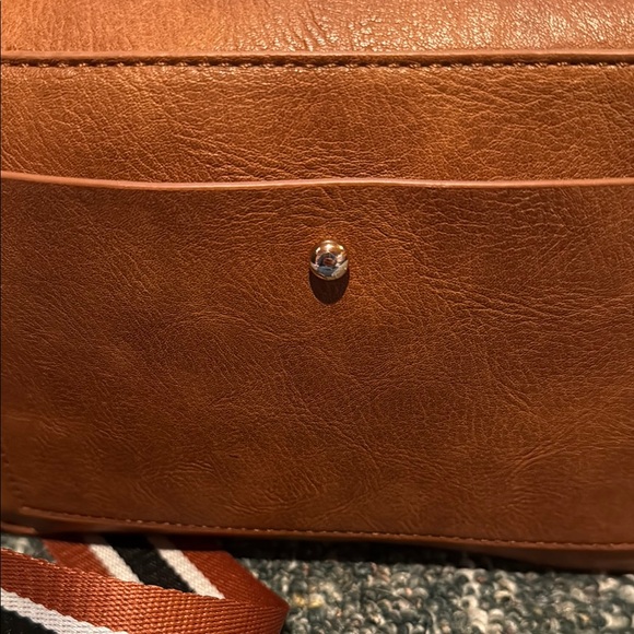 Brown Crossbody Bag with 2 strap options - Picture 5 of 9